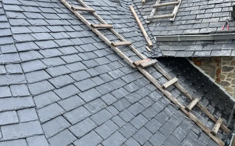 Chantier de couverture réalisé par Couvreur CB dans le Finistère